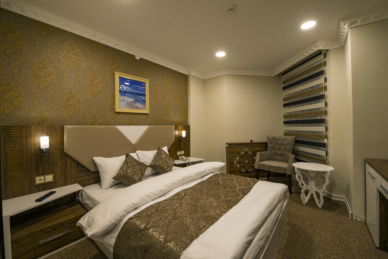 Kars-I Si̇Ri̇N Otel Exterior foto